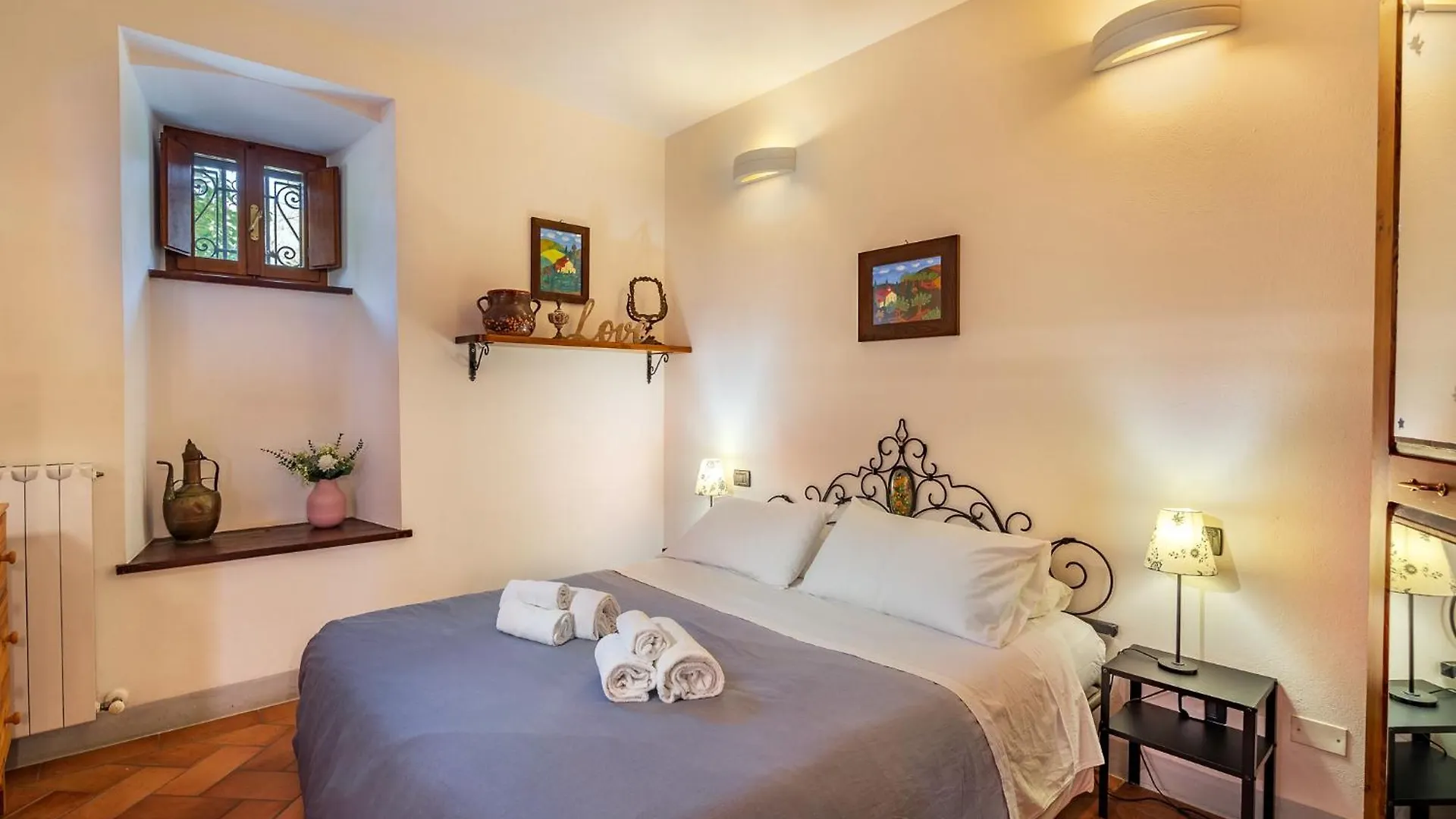 קורטונה Agriturismo Fattoria Podere Peciano בית חווה